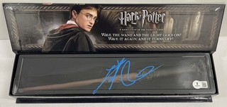 Daniel Radcliffe Signed Harry Potter Illuminating Wand Autograph Beckett COA