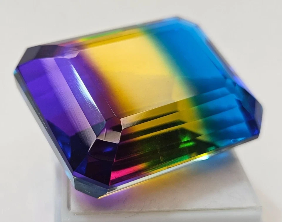 Stunning Bi-Colour Tourmaline Emerald Cut 90+Ct Natural Certified Loose Gemstone - Image 2 of 4