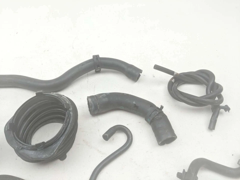 17 mangueras de radiador piezas diversas BMW R1200RS Foto 4 de 4