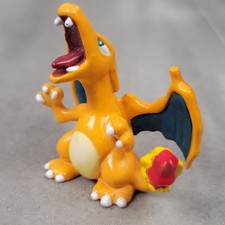 Vintage Charizard TOMY Pokemon Figure 1999 Nintendo 2 Inch