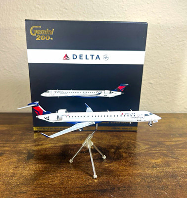 Gemini200 Delta Bombardier CRJ900 Diecast 1:200 G2DAL970