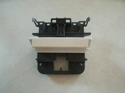 WHIRLPOOL DISHWASHER WDF510PAYW2   door latch + handle