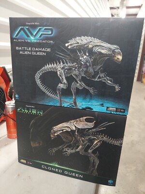 ALIEN VS PREDATOR: BATTLE DAMAGE ALIEN QUEEN Only 1:18 SCALE 