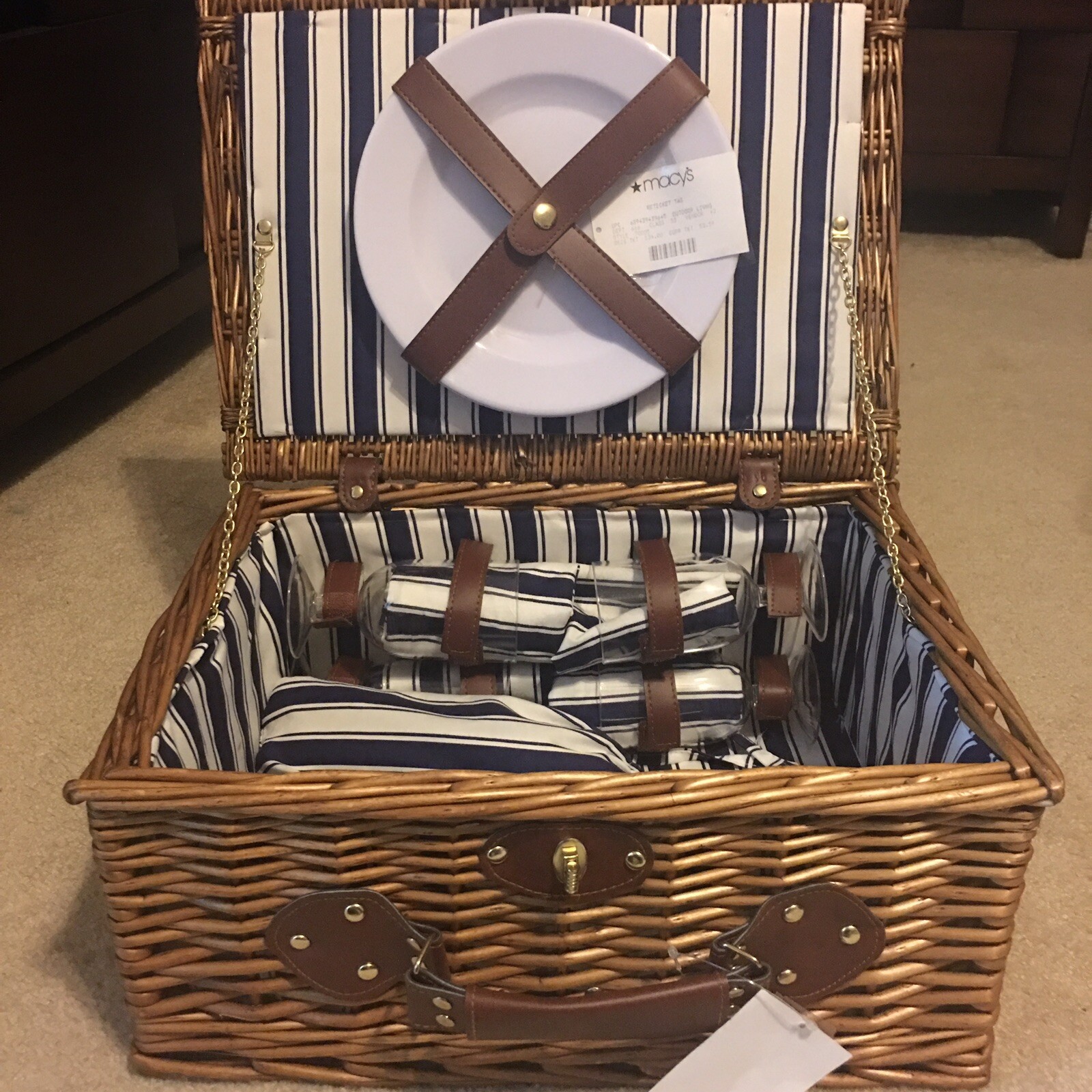 Macy’s Outdoor Living Picnic Basket eBay