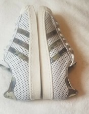 adidas gazelle silver green womens Zapatillas Urbanas Hombre adidas Superstar