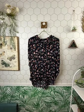 Madewell Shirred-Sleeve V-Neck Top in Drifting Flowers - Size - Medium