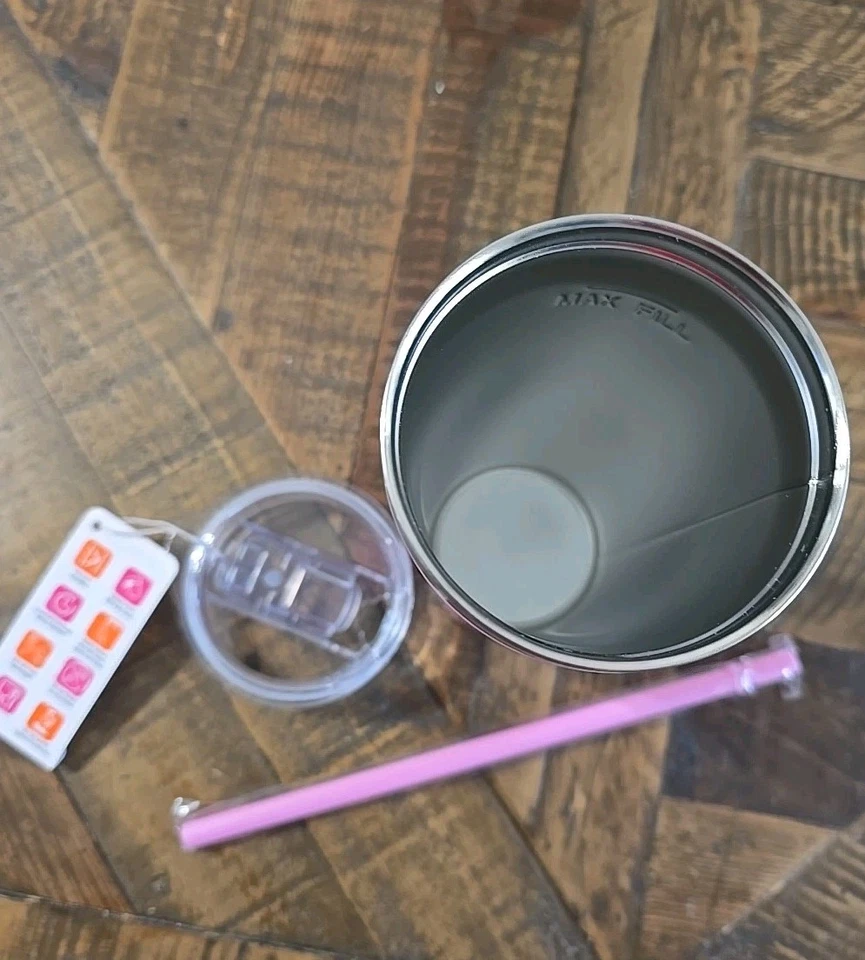 New Dunkin Donuts 20 oz Travel Tumbler Insulated Stainless Steel Pink 2022 - Image 3 of 4