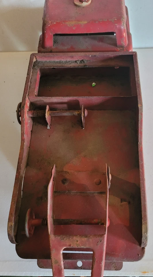 NYLINT 16" FORD HI-WAY EMERGENCY WRECKER #3400 - 1962 - Image 4 of 4