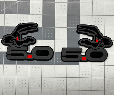 Angry COYOTE Head RED EYE 5.0 Emblem Badges M-Bk/Blk Fender Aggressive Racing
