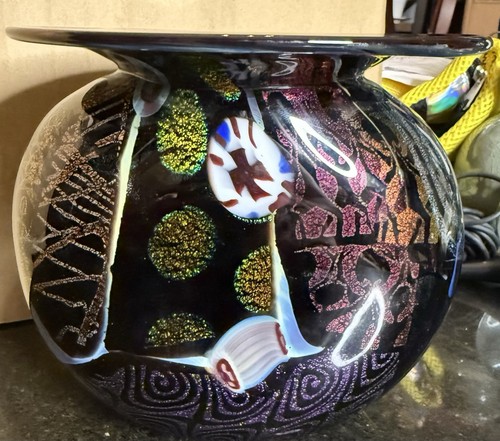 Peter Vanderlaan ? 2002 Signed studio art glass fantastic vase 6” x 5.75” Tall - Picture 9 of 15