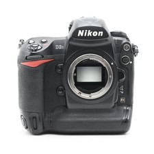 Nikon D3s デジタル一眼レフカメラ 本体とバッテリー2個値下げ中