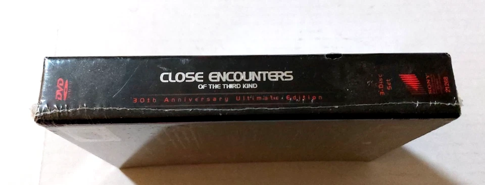 New! Close Encounters of the Third Kind 30th Anniversary Ultimate Edition SEALED - Image 4 of 4