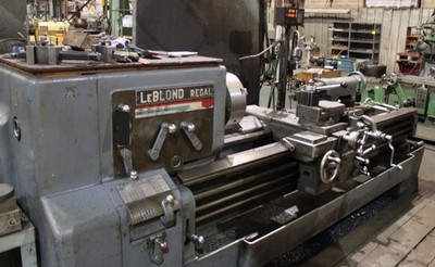 21/22.25'' x 72'' LEBLOND ''REGAL'' ENGINE LATHE w/DIGITAL READOUTS