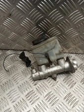 Maître-cylindre de frein Mazda 323