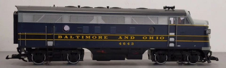 LGB 70457 G Scale Baltimore & Ohio F-7 ABA Diesel Locomotive Set EX/Box - Image 3 of 4