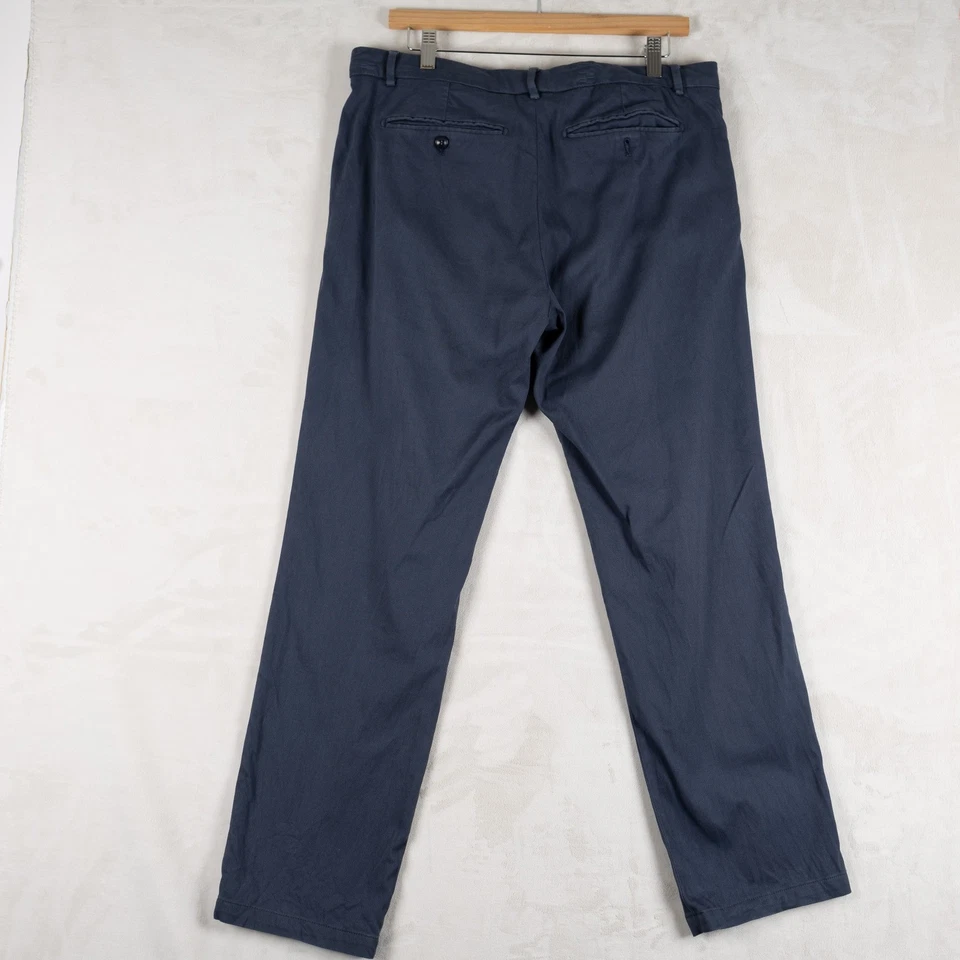 Pantalones de vestir chinos Loro Piana para hombre algodón elastano azul frente plano talla 52 Italia Foto 2 de 4