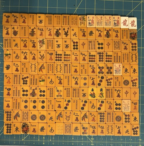 VTG Rare 1950’s MAHJONG Set 160 Tiles Original Case 4 Tile Racks Rule Book Heavy - Picture 4 of 13