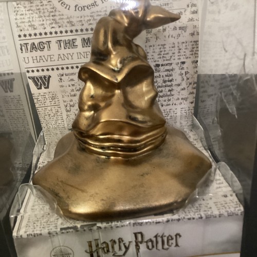 Nuevo Sombrero Clasificador Mundo Mágico Harry Potter Peso Papel Criaturas Mágicas Dorado - Imagen 2 de 11