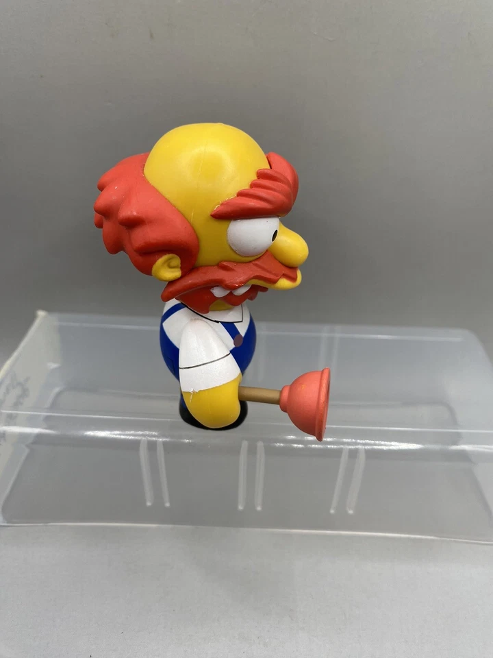 Kidrobot x The Simpsons Series 2 - Figure - Groundskeeper Willie - Image 4 of 4