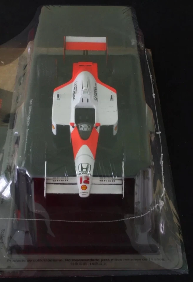 1:24 McLaren MP4/4 Ayrton Senna 1988 World Champion - Centauria Altaya Ixo - Immagine 4 di 4