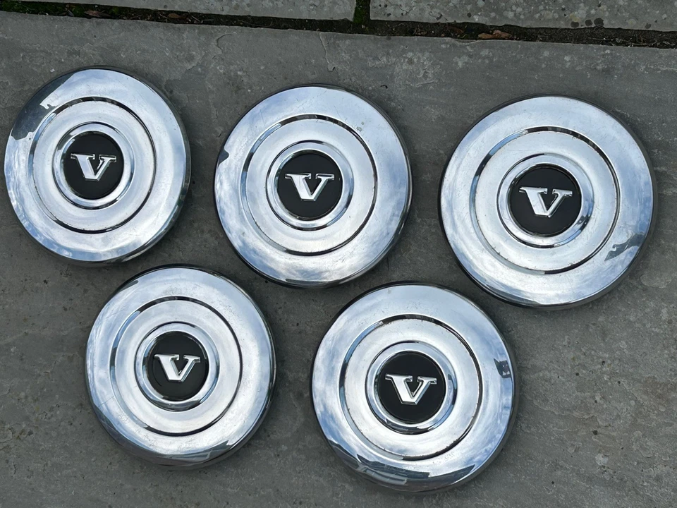 5 x Vintage Stainless Steel Volvo Hub Caps 240 260 740 760 - Image 2 of 4