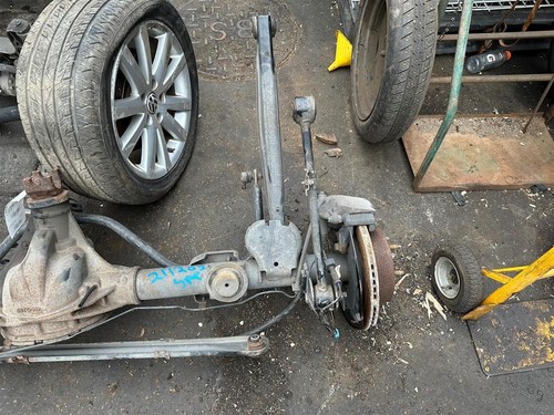 Rear Axle 8-1/2" Ring Gear 10 Bolt Cover 3.42 Ratio Fits 09-14 ESCALADE 642990 - Picture 4 of 4