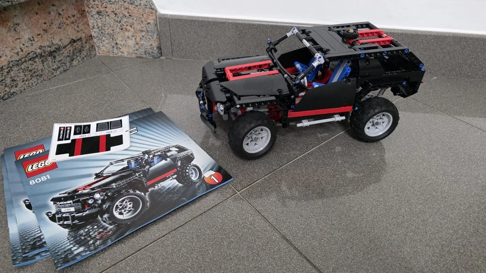 LEGO Technic 8081 Extreme Cruiser, foto 1 di 4