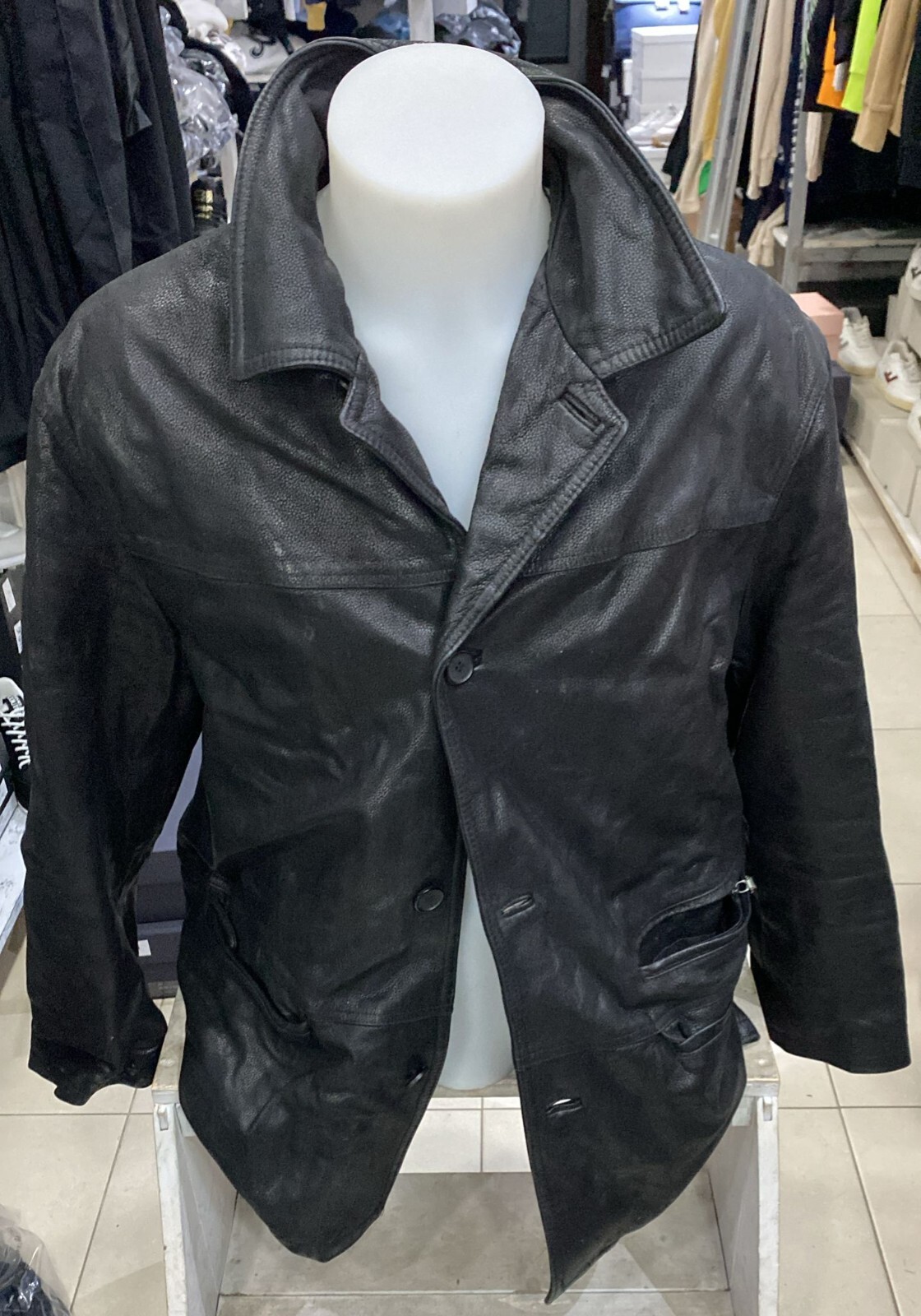 Fallotti Black Leather Jacket for Men Size 46 Preowned LLE125