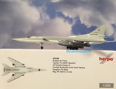 Herpa Wings  1:200  Tupolev TU-22M3  Russian Air Force  572156  Modellairport500