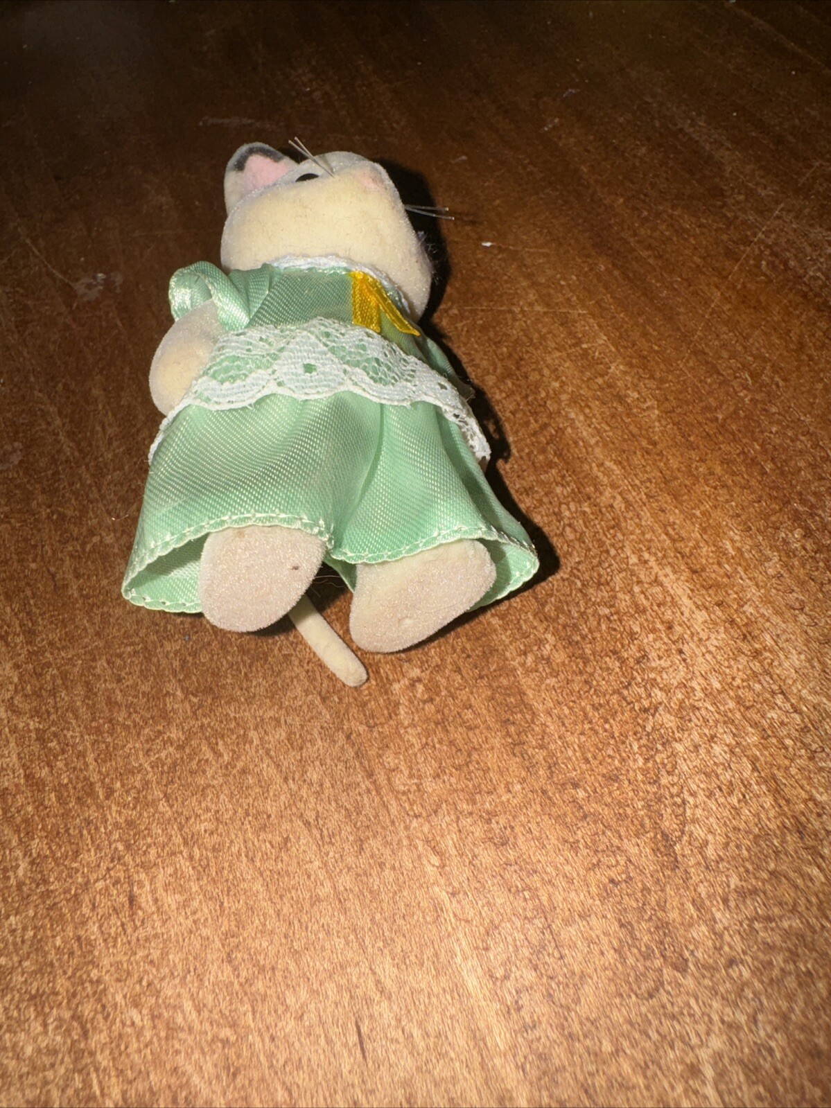 Picture 3 of 10