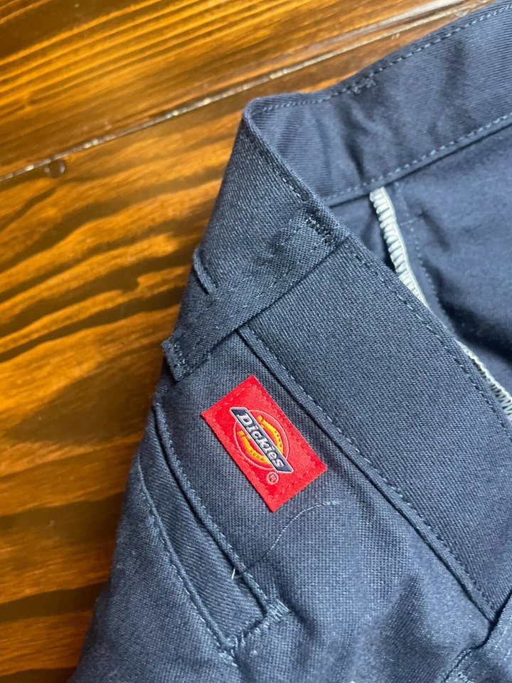 Pantalones Cortos Dickies, Para Mujer Talla 18, Azul, Frente Plano, Bolsillos Foto 4 de 4