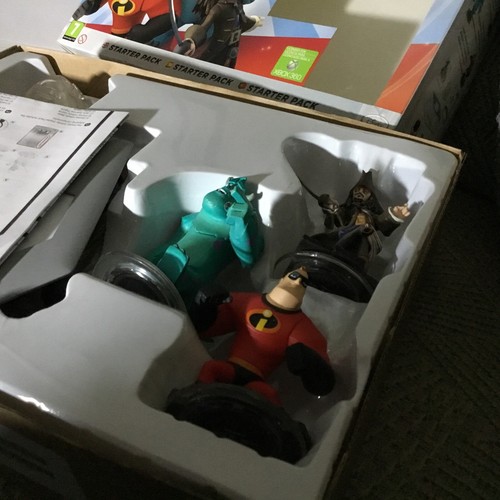 Disney Infinity Starter Pack (Xbox 360) - No Game - Picture 4 of 5