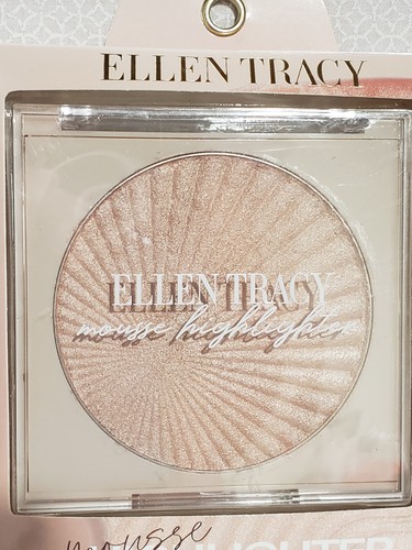 Ellen Tracy XL Mousse Highlighter 16g / 0.58 oz Compact NIB