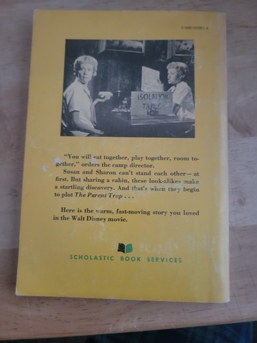 Disney's The Parent Trap Paperback Scholastic Book 1968 Walt Disney - Picture 2 of 5