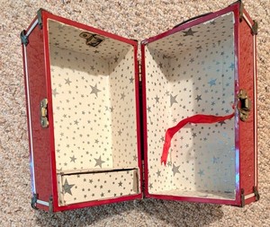 vogue / Ginny 1950 Dolls Wardrobe Case Steamer Trunk 9.5" X 6" X 6" suit case