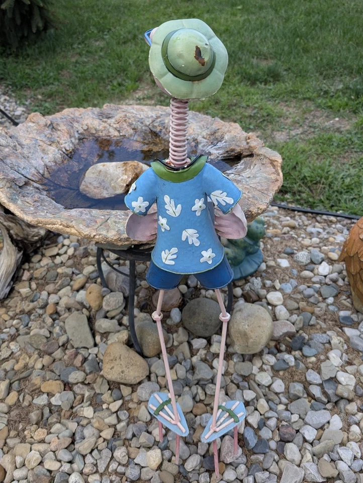 Yard Art Metal Tourist Flamingo Sculpture Hooked Beak Bird Camera Vtg 32" Tall - Image 2 of 4