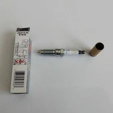 NGK LZNAR7AI-8G Spark Plug