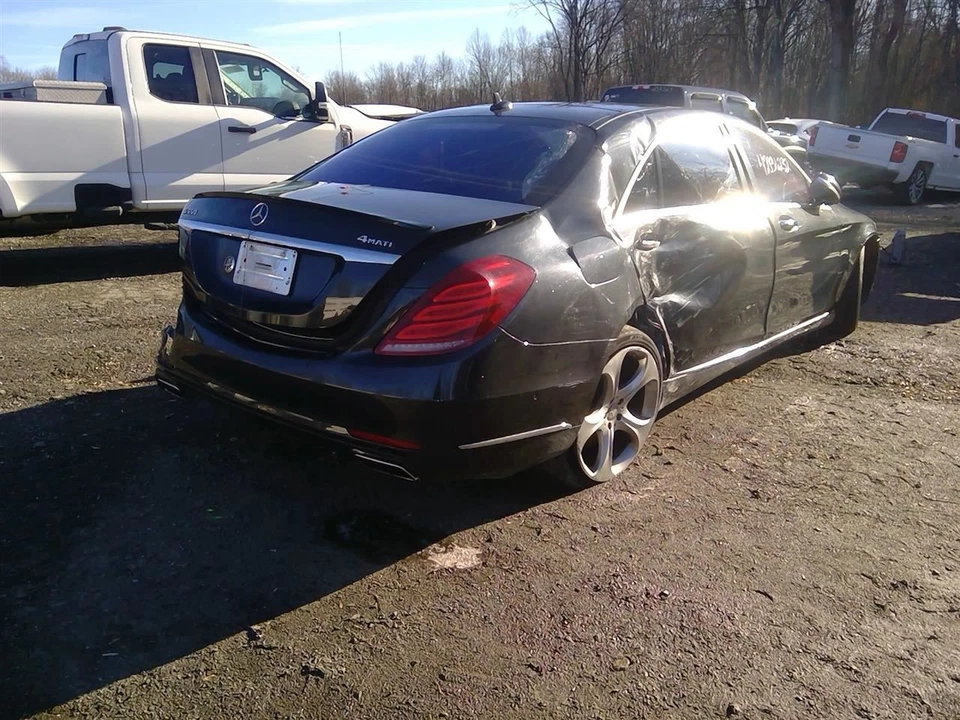 (LOCAL PICKUP ONLY) Passenger Fender 222 Type S Models Sedan Fits 14-20 MERCEDES Foto 4 de 4