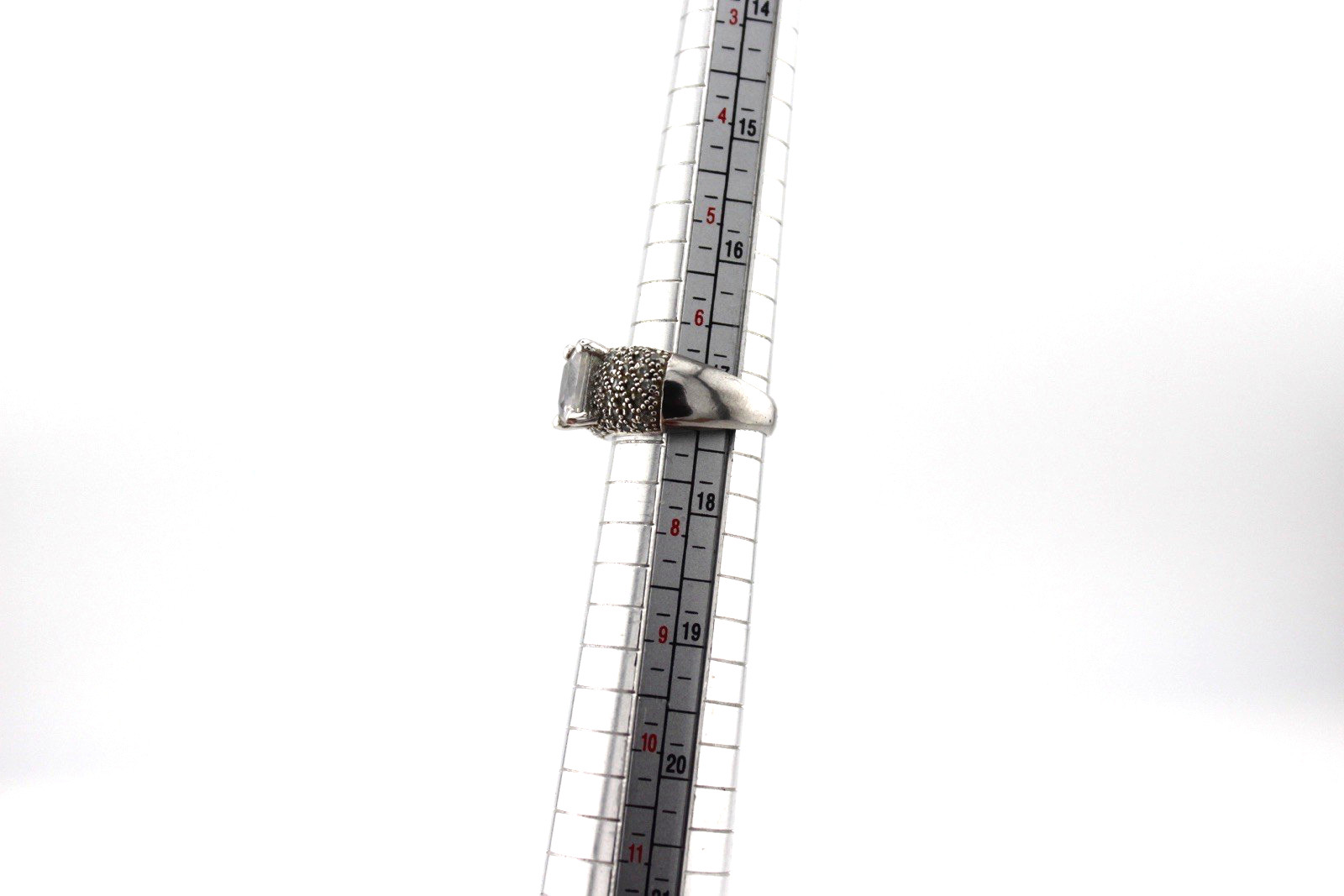 Vintage Rectangular Clear Rhinestone Cocktail Rin… - image 5