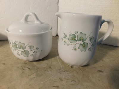 Corelle Coordinates Callaway Green Ivy Stoneware Creamer and Sugar Bowl with Lid