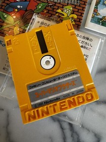 Vintage Disk System Super Mario Brothers Nintendo Famicom w/Manuals