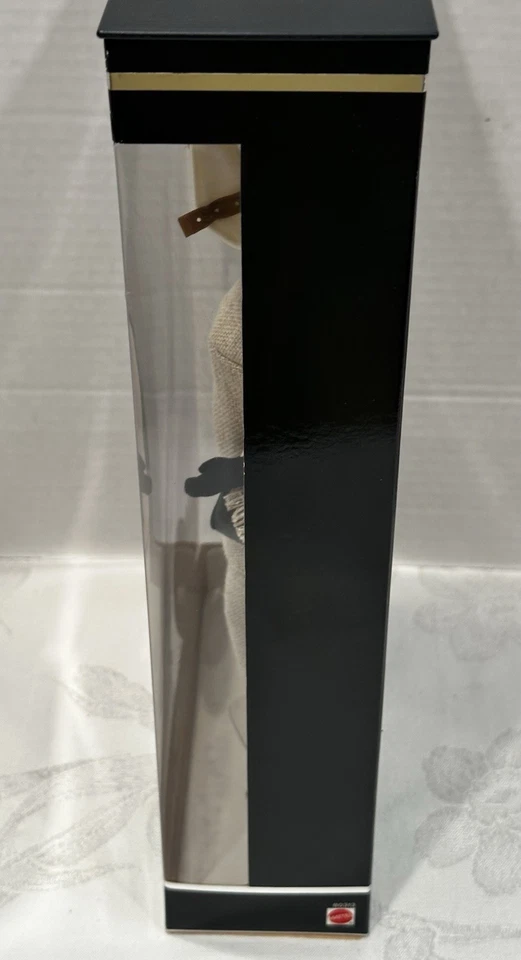 MUÑECA BARBIE LUCILLE BALL I LOVE LUCY EPISODIO 147 "LUCY OBTIENE UN VESTIDO PARIS" - NUEVA EN CAJA Foto 4 de 4