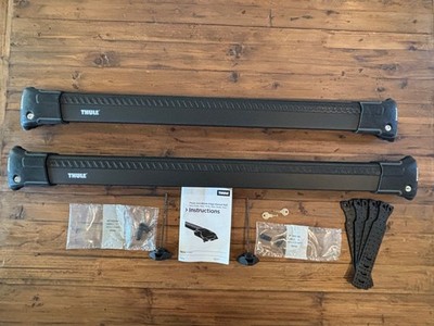 Thule AeroBlade Edge Roof Rack Bars 7052B & 7052C pair black with locks & keys