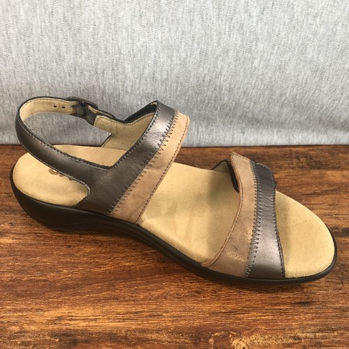 SAS Women's Size 7.5 Wide Nudu Leather Metallic Orthotic Sandals Hook N Loop - Picture 7 of 10