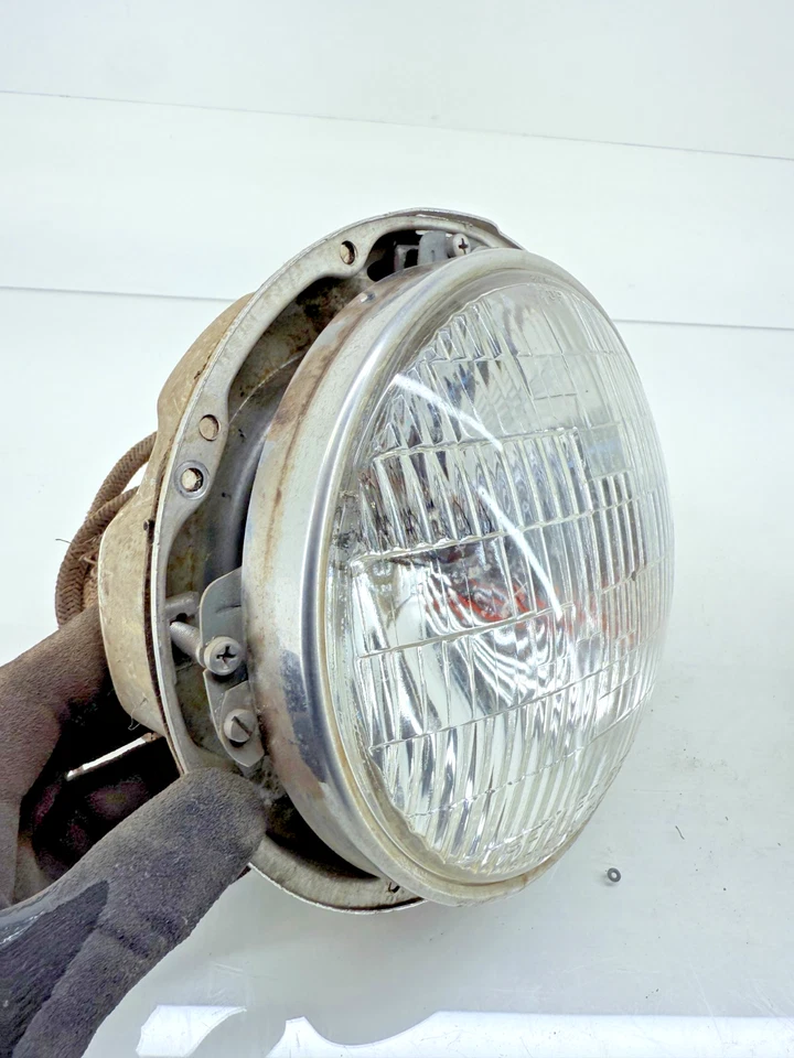 OEM 1959 1960 1961 Studebaker Lark PAR luces de cabeza cubos anillos de ajuste C37-11 Foto 4 de 4