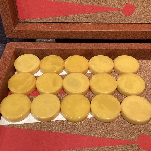VTG Cardinal Backgammon Complete All Bakelite 1 1/4" Checkers, 5/8” Dice + Cube - Picture 7 of 23