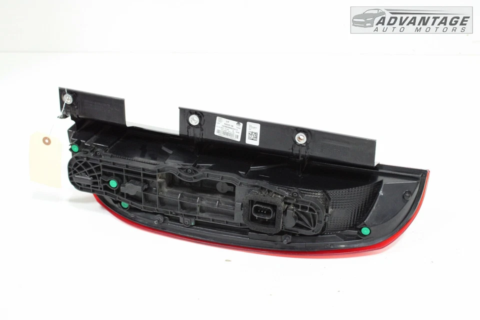 2015-2022 RAM PROMASTER CITY REAR LEFT SIDE TAILLIGHT STOP BRAKE LAMP OEM - Image 3 of 4