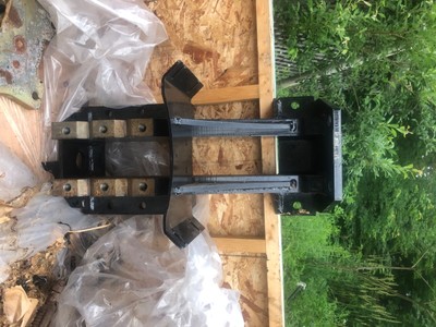 Case 403739a1, 3 pt hitch upper link bracket quad trac 500 550 Steiger tractor