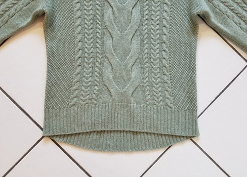 Maglione Repeat Luxury morbidossimi in cashmere oversize modello treccia - Foto 6 di 10