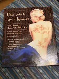The Art of Henna book and kit boxed set 